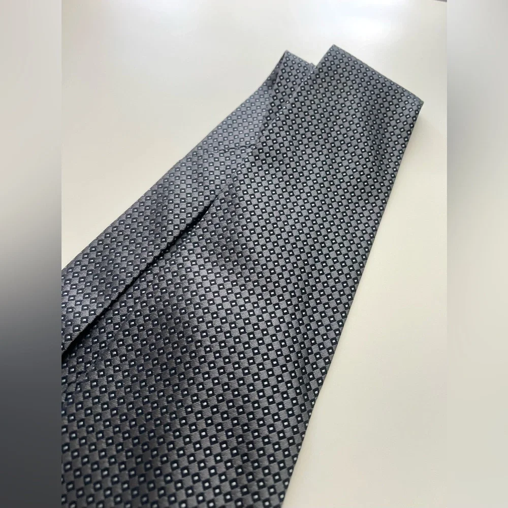 Vintage Men’s Banana Republic Made in Italy Necktie